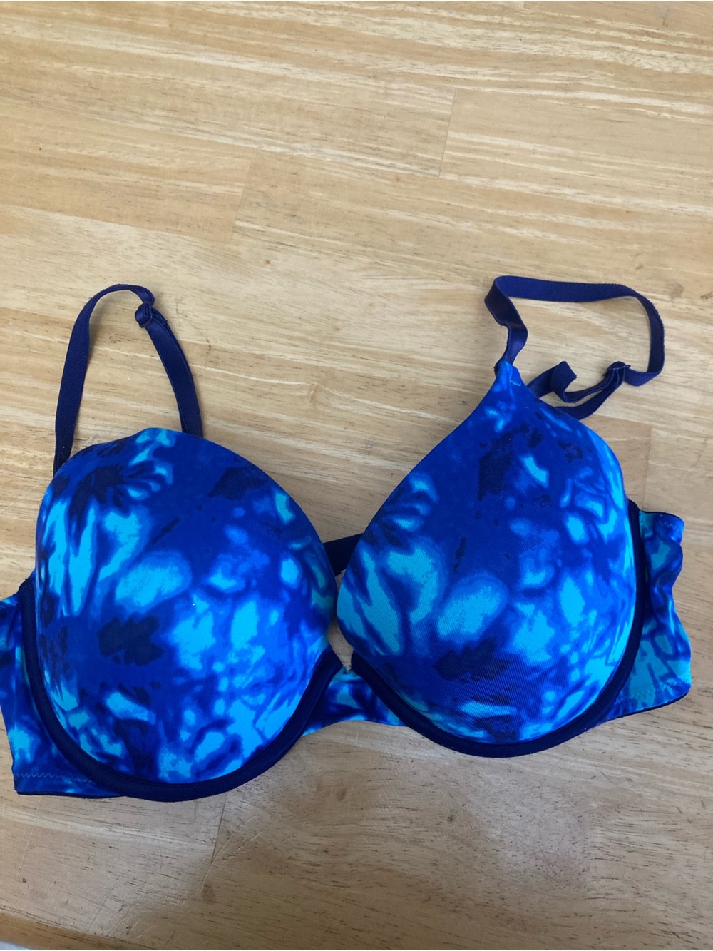 PINK Victoria's Secret Blue Tie-Dye Push-Up Bra